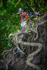 BIB: 4007, 
                            <button type="button" onclick="openModal(7085370)" class="btn btn-primary btn-sm float-right btn-popup" data-toggle="modal" data-target=".modal-high-quality">
                        <i class="fas fa-shopping-cart"></i> Add to Cart
                    </button>
                                            <button type="button" onclick="isThisMe(7085370, true)" class="btn btn-success btn-sm float-right btn-popup btn-isme hidden" data-toggle="tooltip" data-placement="bottom" title="นี่คือรูปของคุณใช่ไหม คลิกที่นี่เพื่อเอาเข้าอัลบั้ม">
                        <i class="fas fa-plus"></i> Add to album
                    </button>
                    <button type="button" onclick="isThisMe(7085370, false)" class="btn btn-warning btn-sm float-right btn-popup btn-isnotme hidden">
                        <i class="fas fa-ban"></i> Remove from album
                    </button>